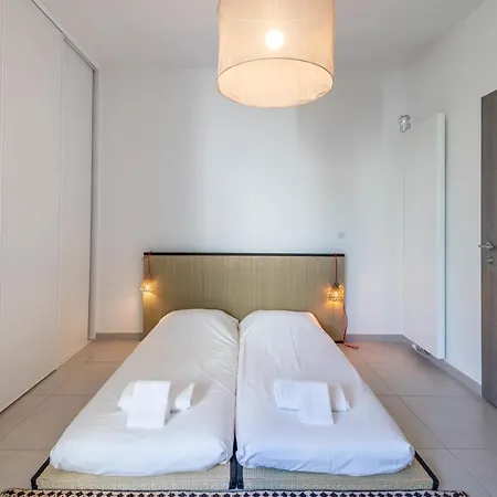 Appartement Charming With Balcony And Parking Near The Center Of Annecy